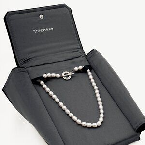 Tiffany and Co. Sterling Silver Freshwater Pearl Toggle Necklace